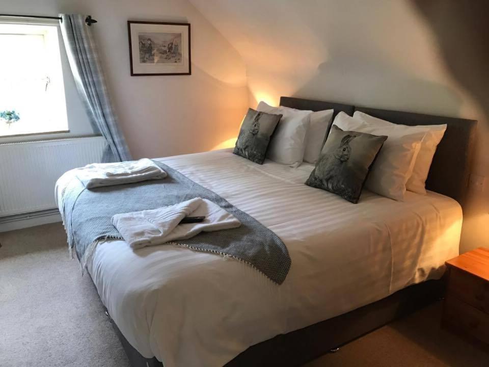 The Coach House Inn Окем Екстер'єр фото