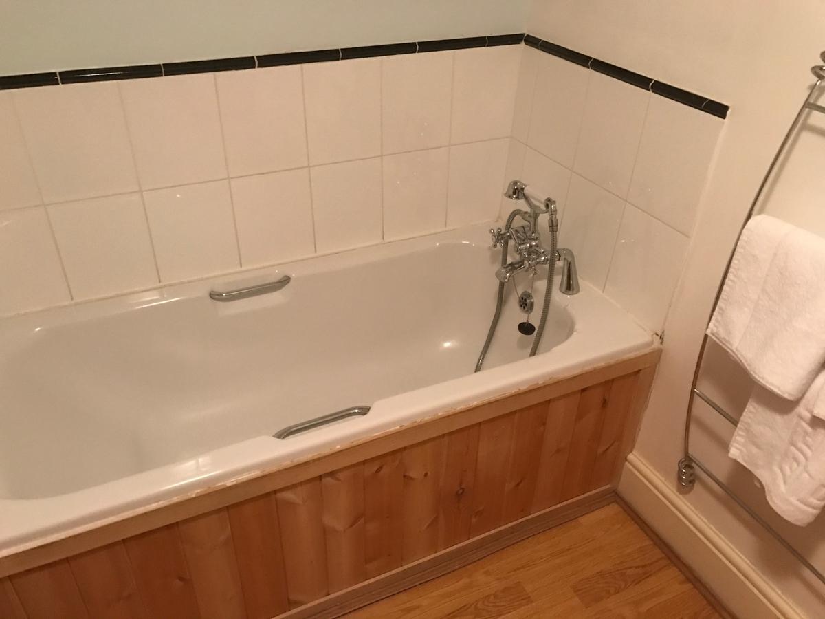 The Coach House Inn Окем Екстер'єр фото