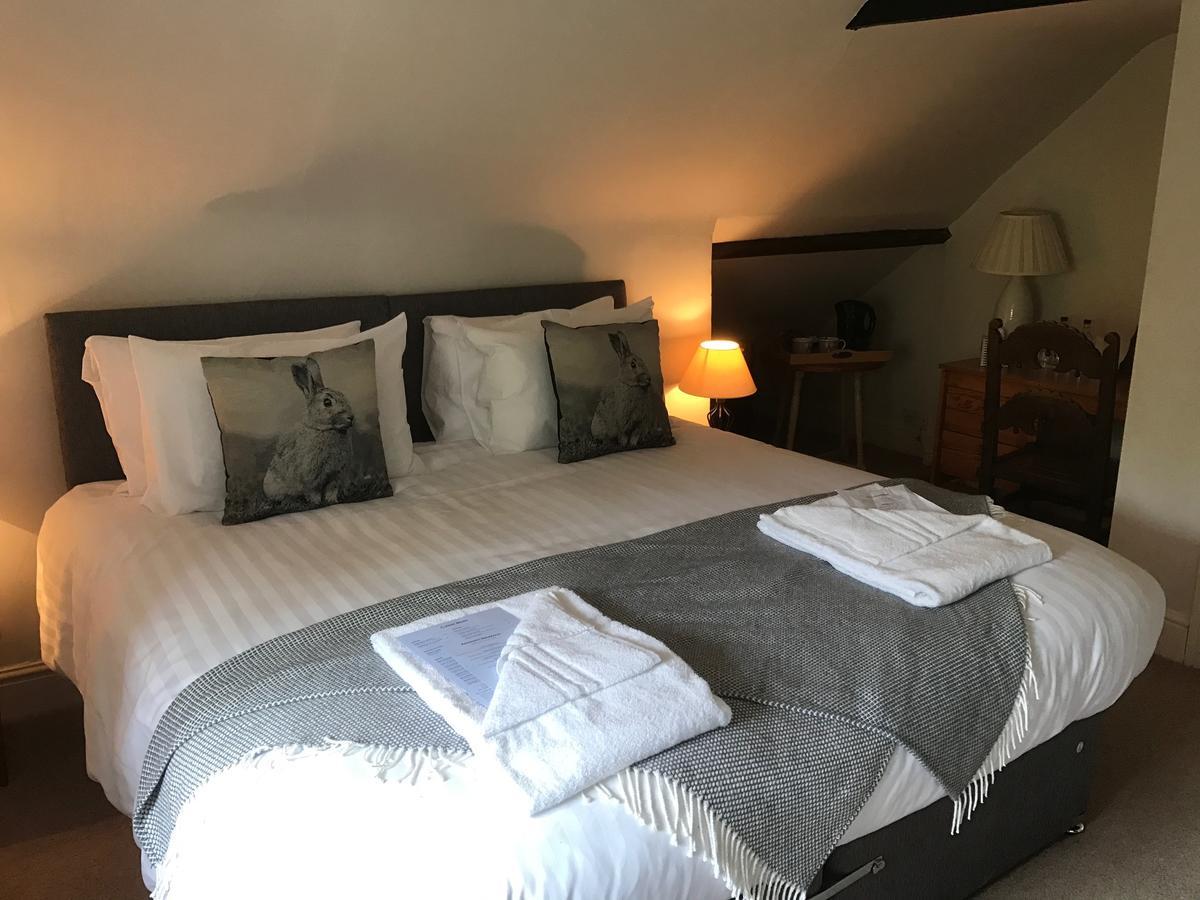 The Coach House Inn Окем Екстер'єр фото